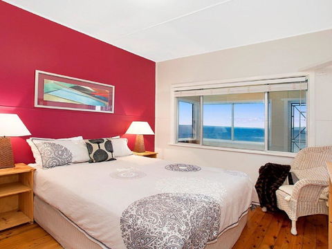 Ocean Blue Apartment Two - Oceanfront Apartment - Mackay Tourism 2
