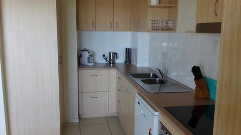 Ocean Breeze Apartments - Mackay Tourism 1