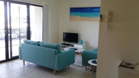 Ocean Breeze Apartments - Mackay Tourism 0