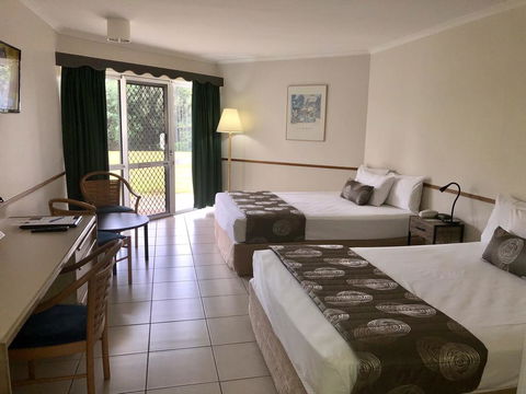 Ocean International Hotel - Mackay Tourism 1