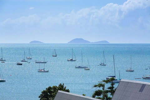 Ocean View Studio 14A - Mackay Tourism 1