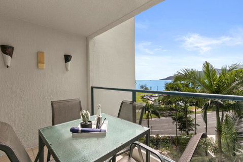 Oceanview 19 At 181 The Esplanade - Mackay Tourism 1