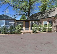 Old Bank Stables - 3 night weekends for price of 2 - Mackay Tourism