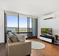 One-Bed Apartment with Parking Pool Gym and Trams - Mackay Tourism