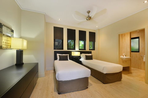 OneLuxe Port Douglas - Mackay Tourism 1