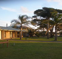 Ourimbah - across from the local rock pools - Mackay Tourism