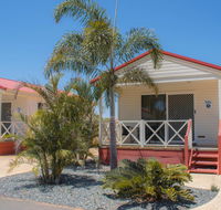 Outback Oasis Caravan Park - Mackay Tourism