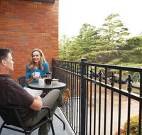 Oxley Court Serviced Apartments - Mackay Tourism