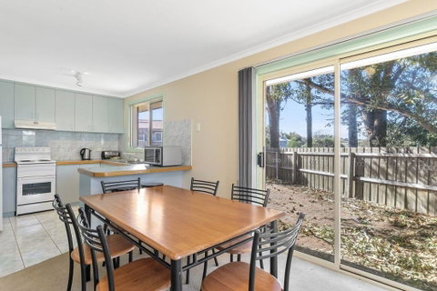 Ozan Unit 1-9 - Mackay Tourism 1