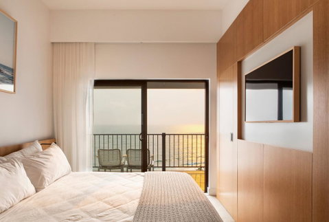 Pacific Hotel Yamba - Mackay Tourism 2