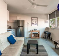 PADDINGTON PAD with PARKING  SMART TV  POOL - Mackay Tourism