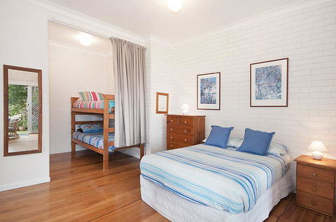 Palm Valley Drive 3/16 - Mackay Tourism 2