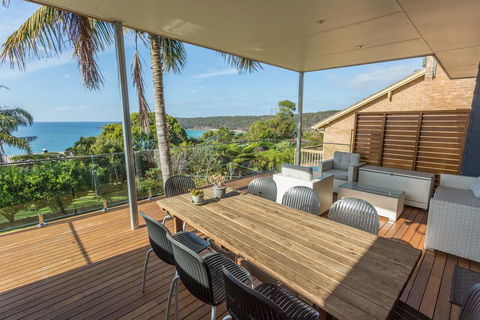 Pambula Family Beach House - Mackay Tourism 2