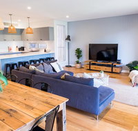 Pandanas Apartments 15A - Mollymook Beach - Mackay Tourism