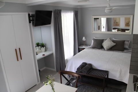 Paperbark Bed & Breakfast - Mackay Tourism 3