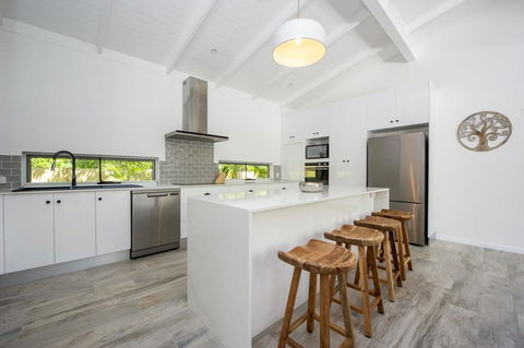 Papillon Bleu - Mackay Tourism 1