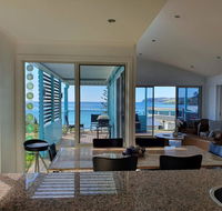 Paradise House Boat Harbour Beach - Mackay Tourism