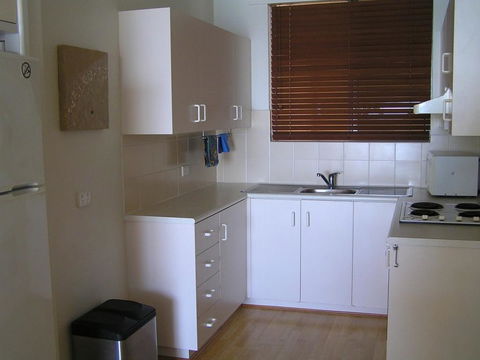 Park Towers Holiday Units - Mackay Tourism 3