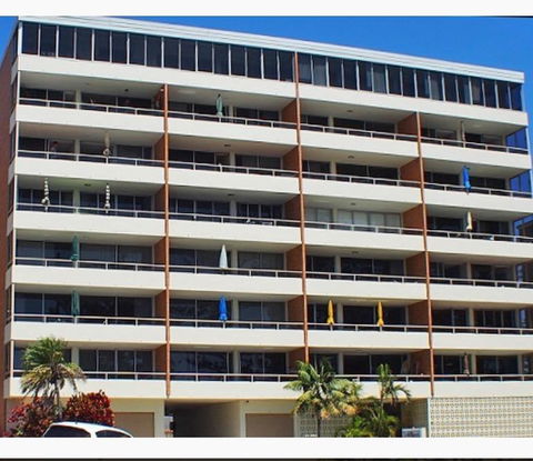 Park Towers Holiday Units - Mackay Tourism 0