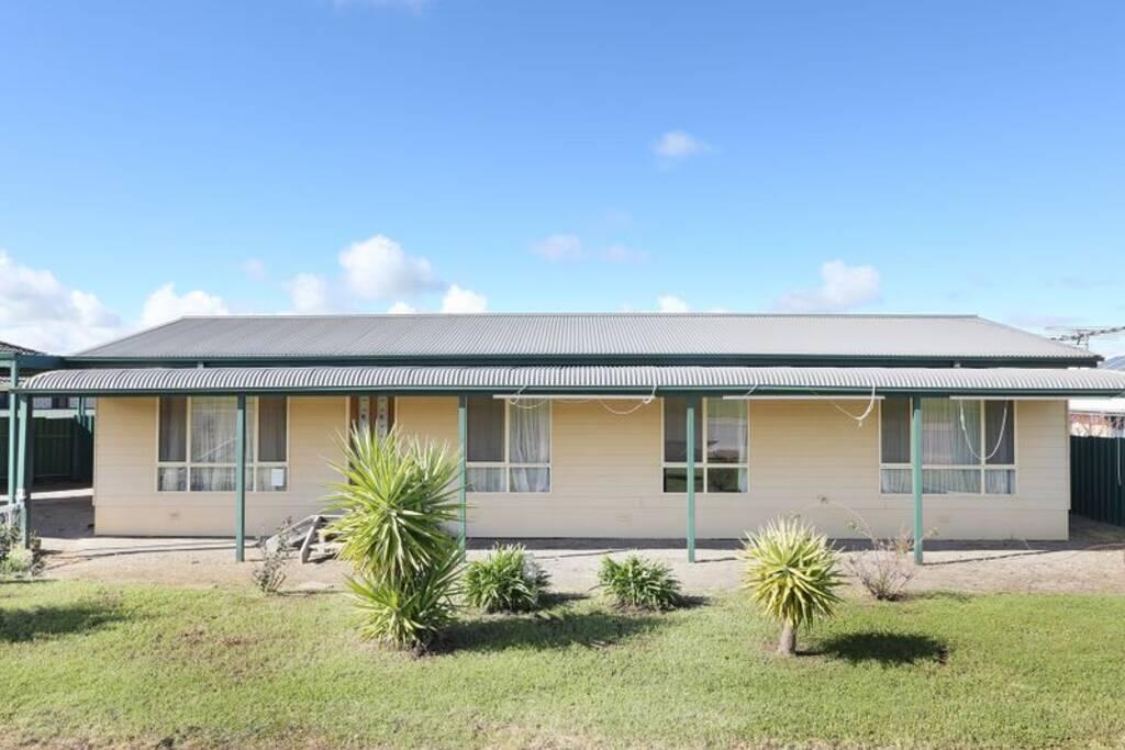 Chinaman Wells SA Mackay Tourism