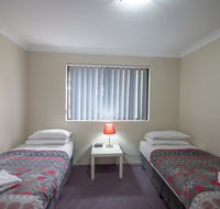 Parkside Apartments at 35 Grose St - Mackay Tourism