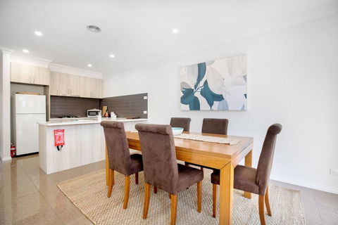 Peaceful Designer 2BR@ReserveStyle Mill Park - Mackay Tourism 2