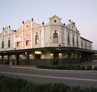 Peden's Hotel - Mackay Tourism