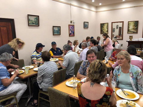 Pingelly Hotel - Mackay Tourism 1