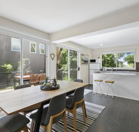 Point Roadknight Paradise Villa 6 - Mackay Tourism
