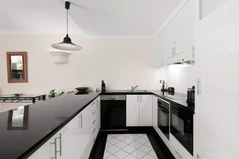 Poolside Apt In Alamanda Beachfront Resort 74 - Mackay Tourism 2