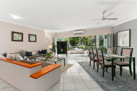 Poolside Apt. In Alamanda Beachfront Resort (54) - Mackay Tourism 2