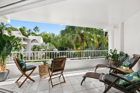 Poolside Apt. In Alamanda Beachfront Resort (56) - Mackay Tourism 0