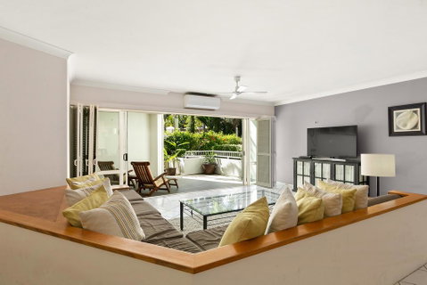 Poolside Apt. In Alamanda Beachfront Resort (62) - Mackay Tourism 0