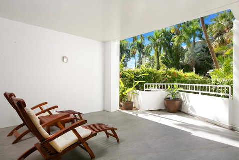 Poolside Apt. In Alamanda Beachfront Resort (62) - Mackay Tourism 2