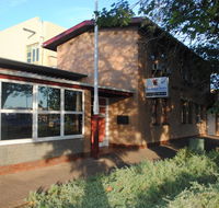 Port Adelaide Backpackers - Mackay Tourism