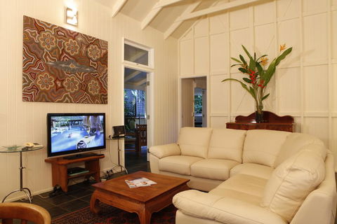 Port Douglas Cottage & Lodge - Mackay Tourism 2
