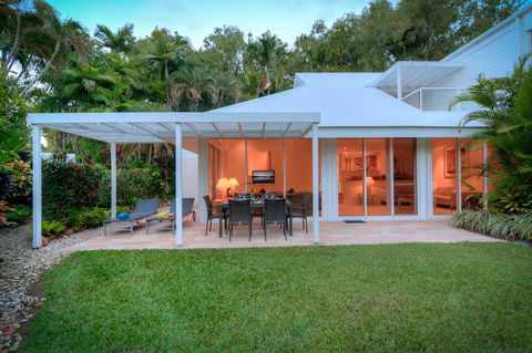 Port Douglas Mirage Villa 410 (3 BR) - Mackay Tourism 1