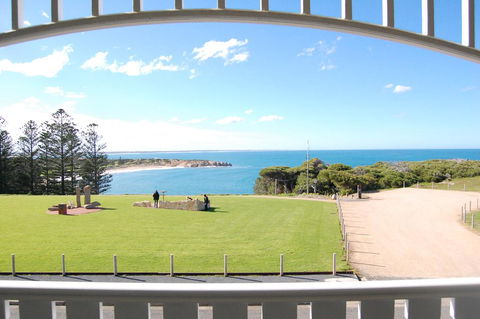 Port Elliot Beach House YHA - Mackay Tourism 3
