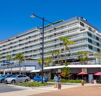 Port Pacific Resort - Mackay Tourism