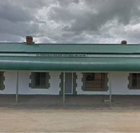Port Wakefield Cottages - Mackay Tourism