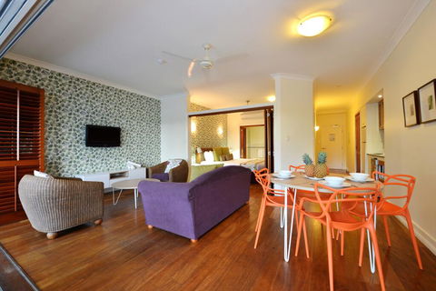 Portside On The Inlet - Mackay Tourism 0