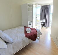 Private modern room - Plaza Building- in City Centre - Mackay Tourism