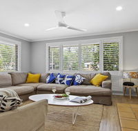 Pure Salt - beach house with pool 300m to beach - Mackay Tourism