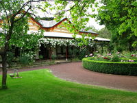 Book Woolsthorpe Accommodation Vacations Mackay Tourism Mackay Tourism