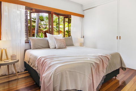 Queenslander At 4 Mile Beach Port Douglas - Mackay Tourism 2