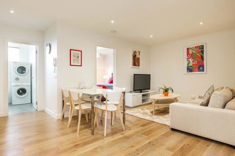 Quiet Comfort In South Yarra - Mackay Tourism 0