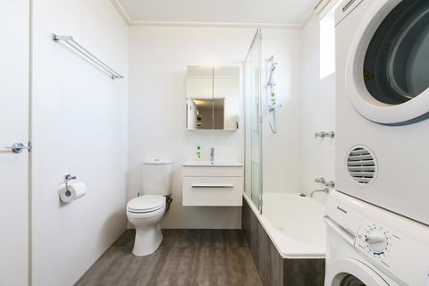 Quiet Comfort In South Yarra - Mackay Tourism 3