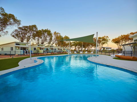 RAC Cervantes Holiday Park - Mackay Tourism 1