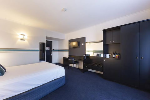 Ramada Diplomat Canberra - Mackay Tourism 2