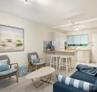 Rare Modern Unit with Private Fenced garden Close to The Beach PC3 - Mackay Tourism